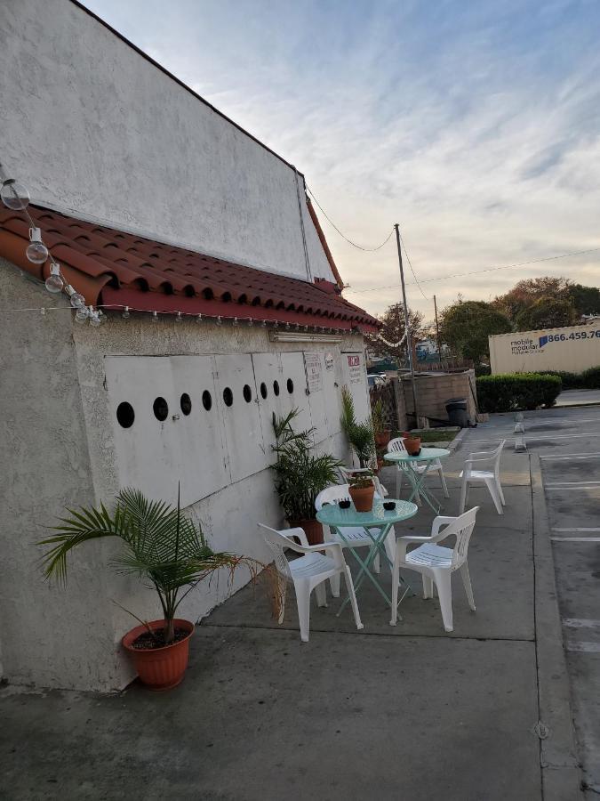 Eunice Plaza Motel El Monte Exteriör bild